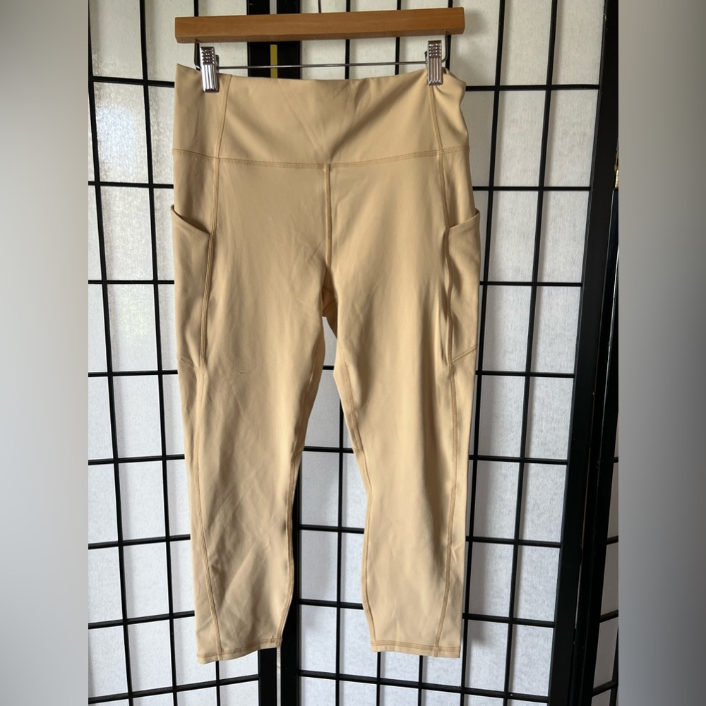 NWOT Fabletics PureLuxe Leggings size small tan/skin/dark cream colored